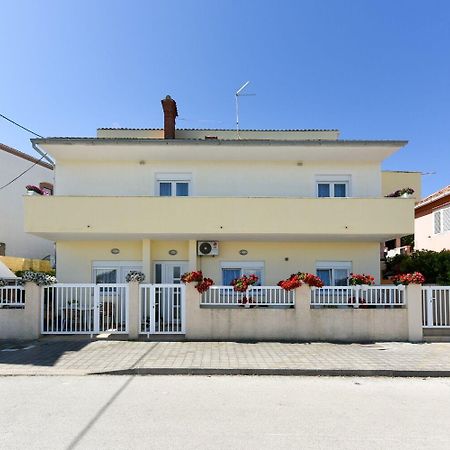 Apartments Kolt - 15M From Sea Kali Exterior foto