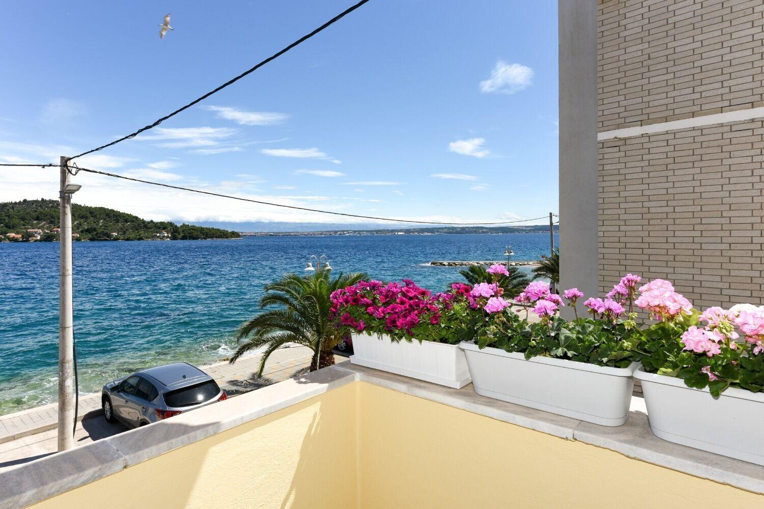 Apartments Kolt - 15M From Sea Kali Exterior foto